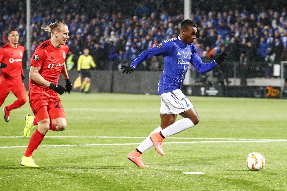 Uefa Avrupa Ligi: Sarpsborg: 2 - Beşiktaş: 0 (İlk Yarı)