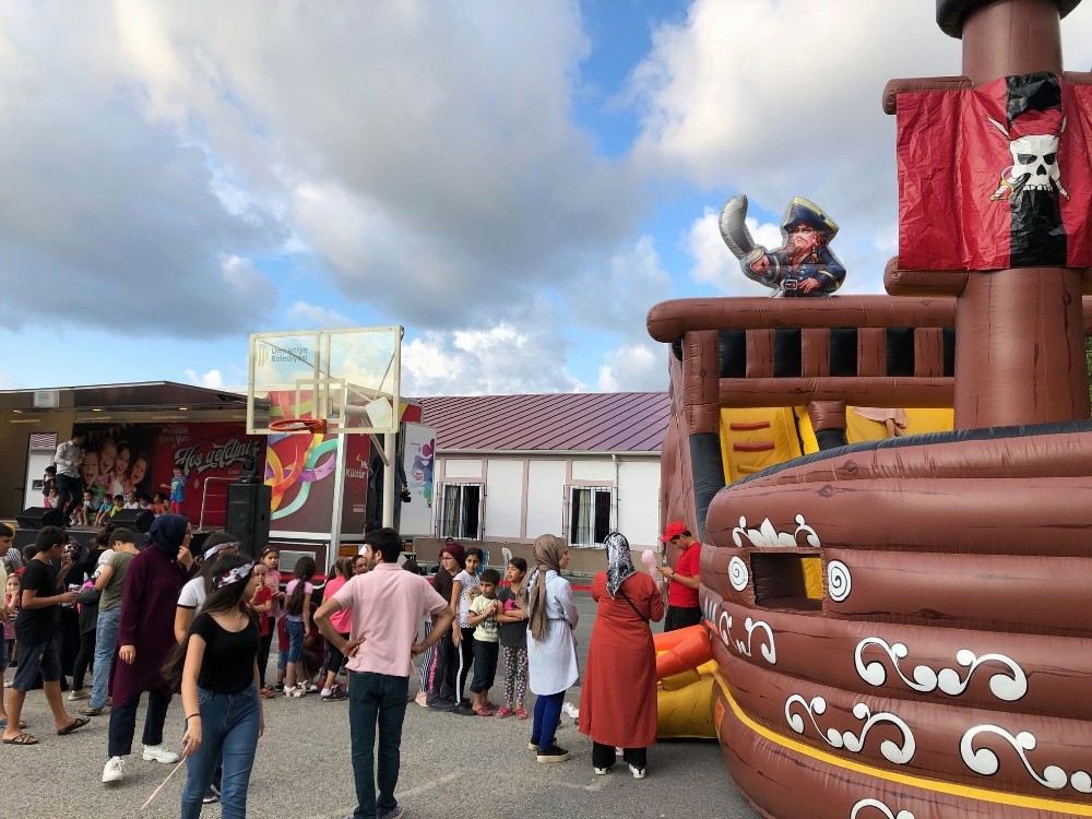 Ümraniyede Mahallede Şenlik Var Etkinliği Başladı