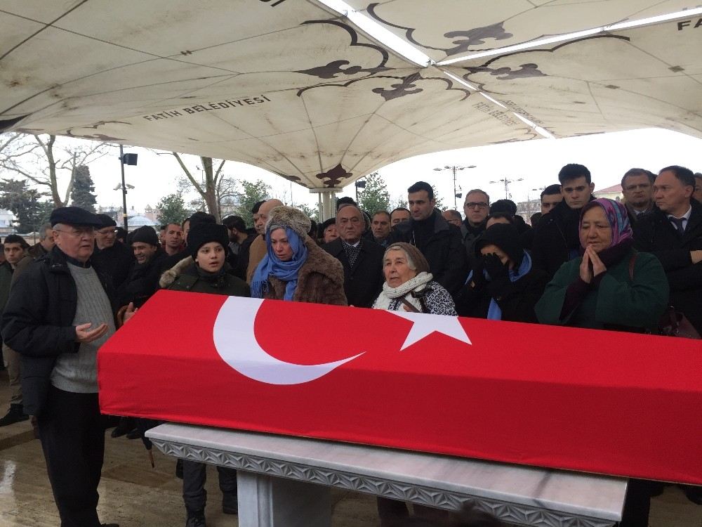 Ünlü Tarihçi Prof. Dr. Kemal Karpat Son Yolculuğuna Uğurlandı