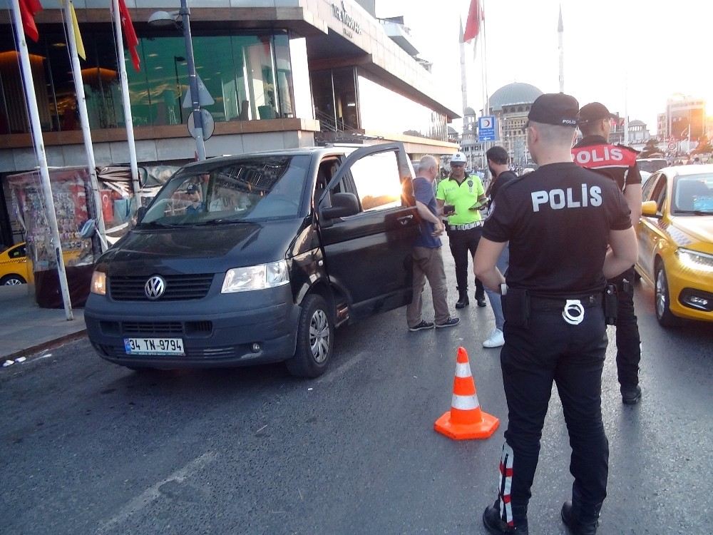 Uygulama Noktasından Kaçan Otomobil Sürücüsü Gözaltına Alındı