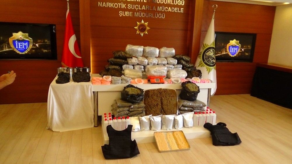 Uyuşturucu Tacirlerinin ?Tatil Planına İstanbul Polisinden Darbe