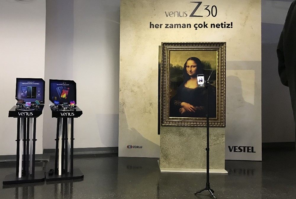 Vestel, Contemporaryde ?Çin Galerisine Destek Sponsoru Oldu