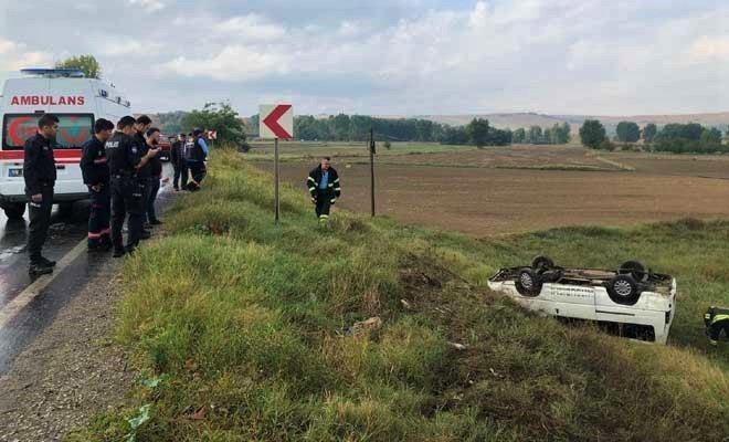 Yağıştan Sonra Kayganlaşan Yolda 3. Kaza