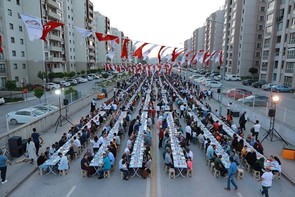 Yavuz Sultan Selimde Bin 500 Kişilik İftar