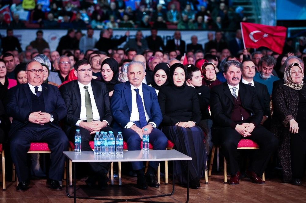 Yıldırım, Ümraniyeyi İstanbulun Merkezi Yapacak Projeleri Açıkladı