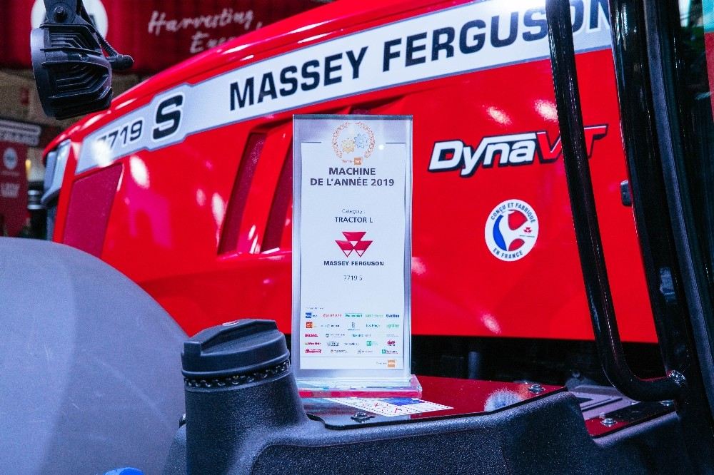 ?Yılın Traktörü Ödülünün Sahibi Massey Ferguson
