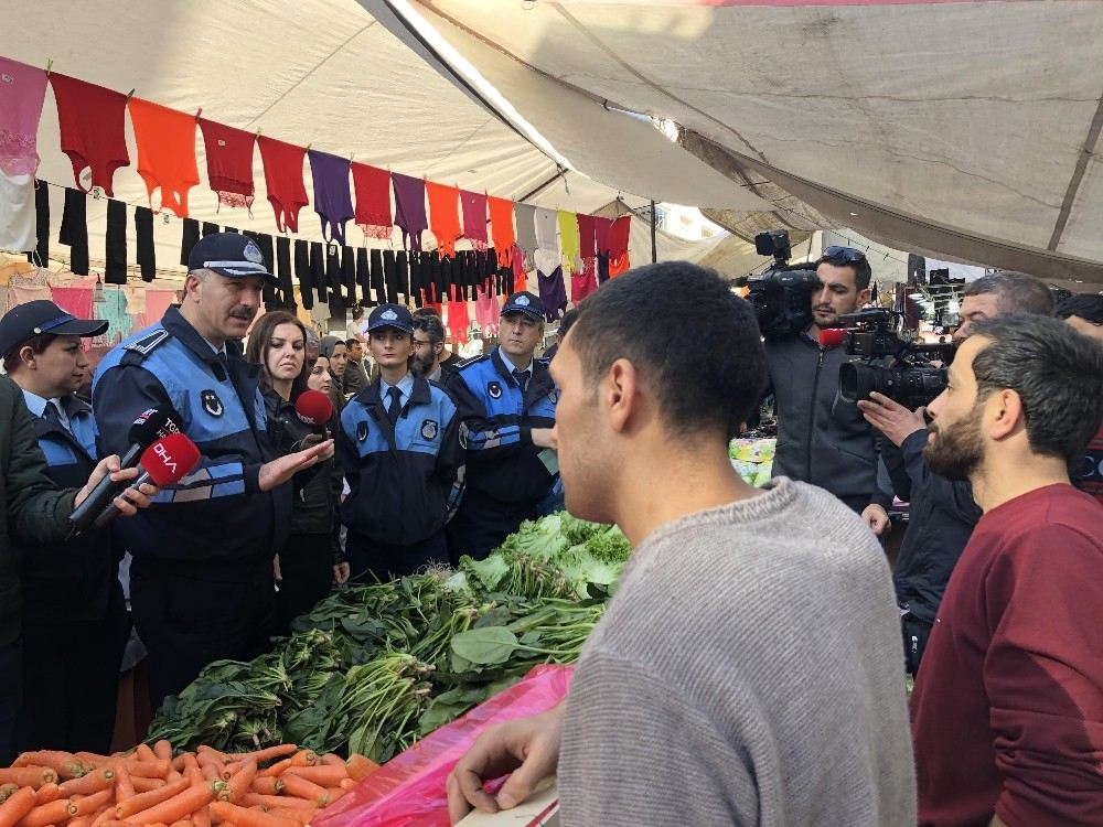 Zabıtadan Pazarda Ispanak Denetimi